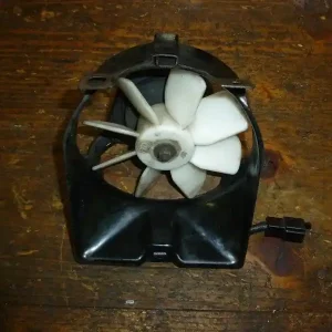 Ventilateur de radiateur Honda 750 VFF (RC15) Kedvezmény