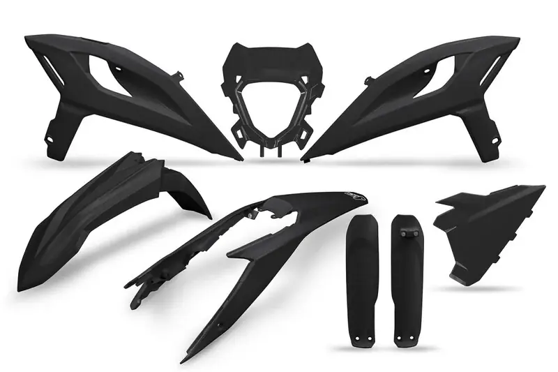 Kit Plastiques Noir BETA UFO Utolsó esély