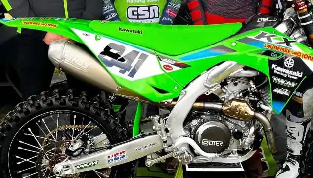 Nézd meg most Ligne D‘Echappement 4 Temps KAWASAKI HGS